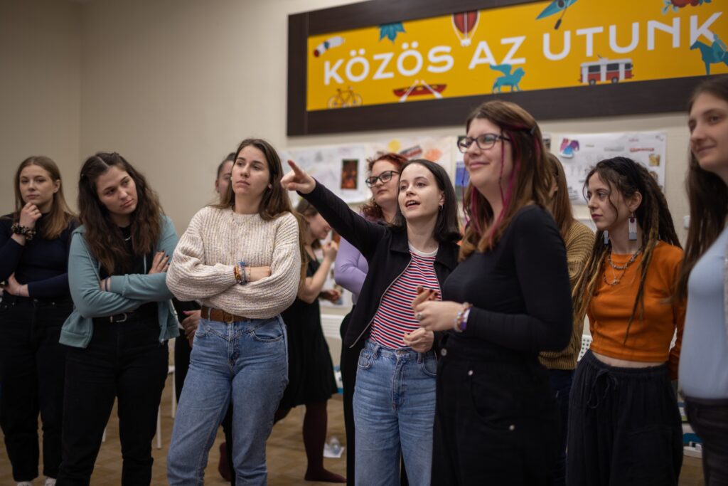 Képzőket keres az Aspektus